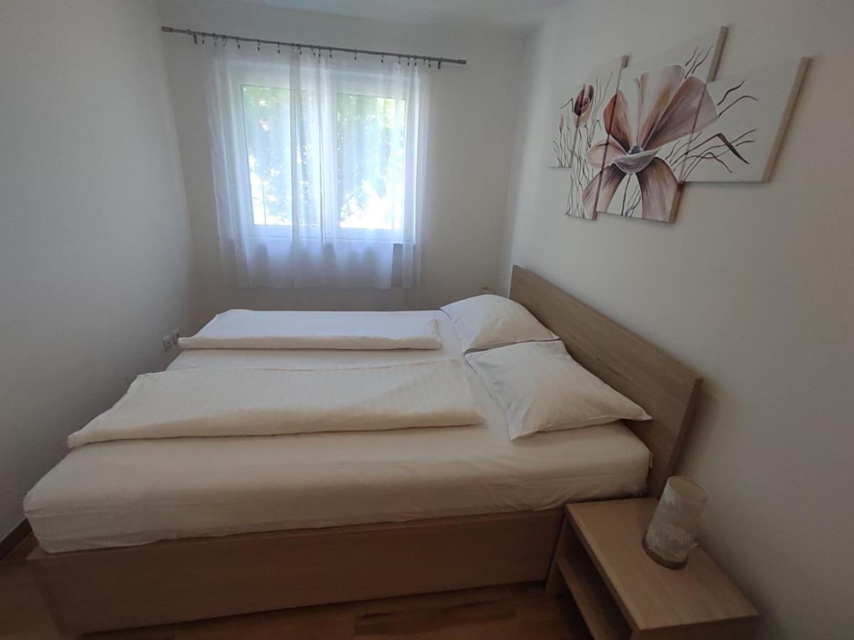 Iris Apartment Mlini Eksteriør billede