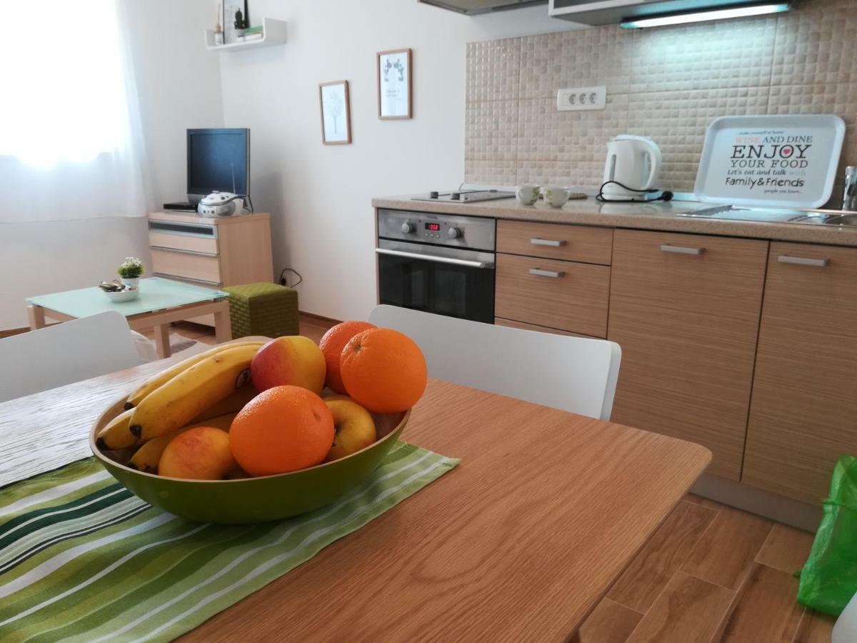 Iris Apartment Mlini Eksteriør billede